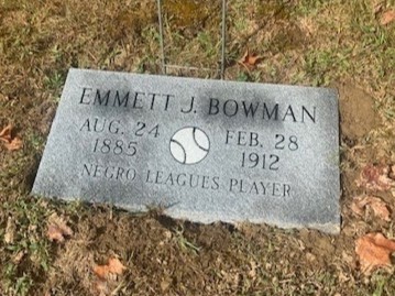 Photograph of Emmett J. Bowman's grave marker, September 2025