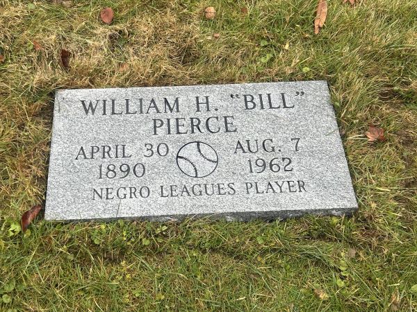 Photo of gravestone for William H. Pierce, Negro Leagues baseball player