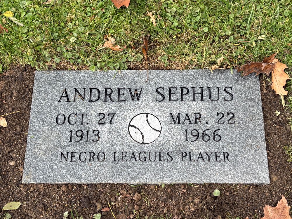 Photo of gravestone of Andrew Sephus, November 2025